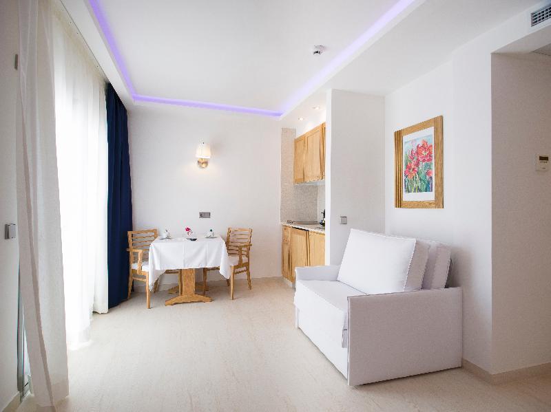 My Way Luxury Ibiza Studio - Ab Group Playa d'en Bossa Exteriér fotografie