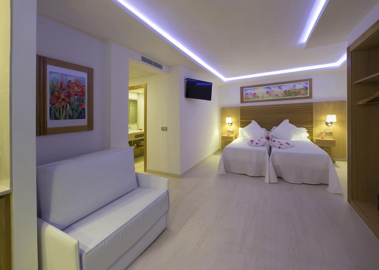 My Way Luxury Ibiza Studio - Ab Group Playa d'en Bossa Exteriér fotografie