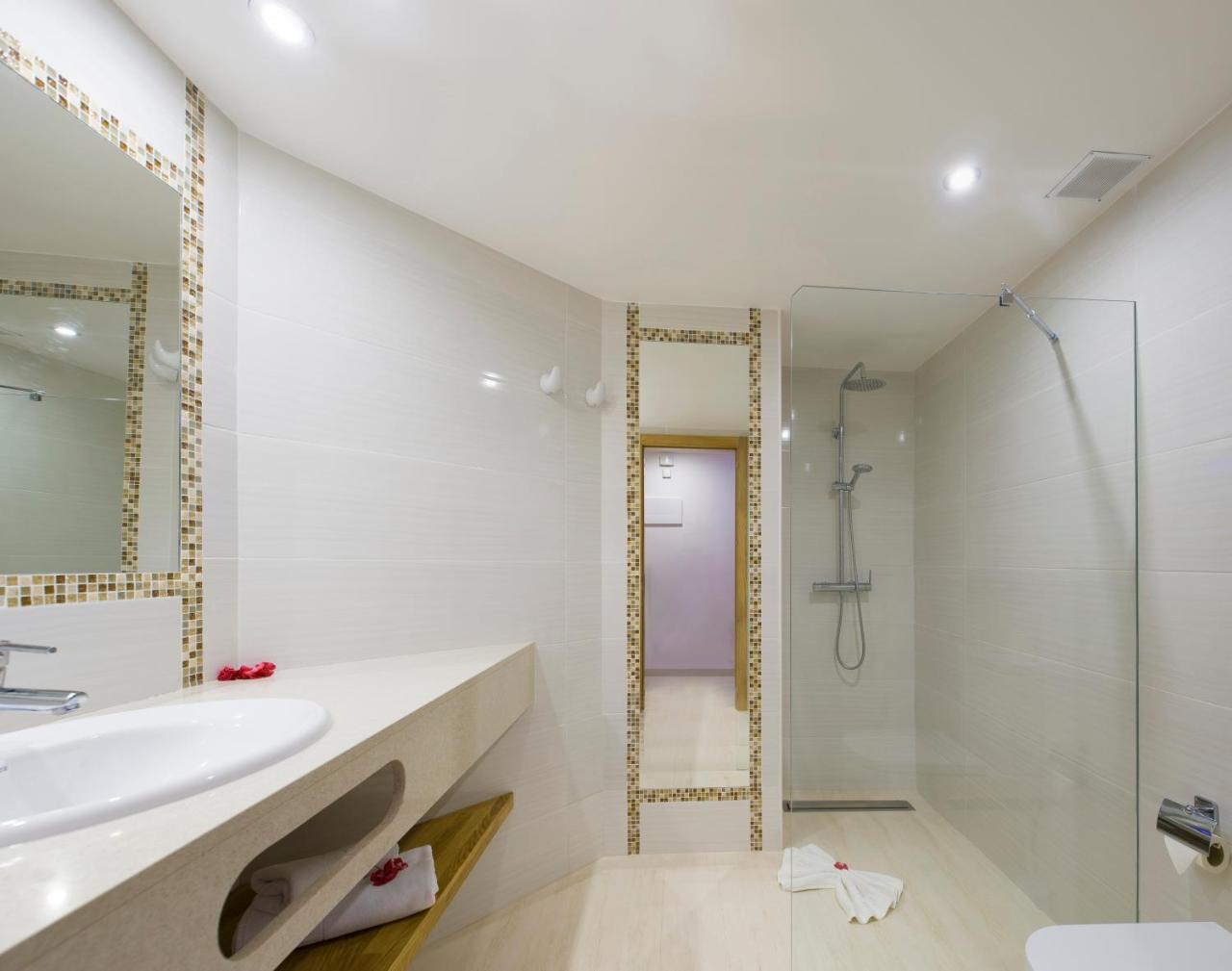 My Way Luxury Ibiza Studio - Ab Group Playa d'en Bossa Exteriér fotografie