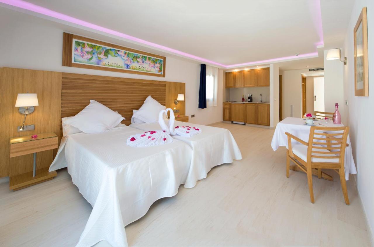 My Way Luxury Ibiza Studio - Ab Group Playa d'en Bossa Exteriér fotografie