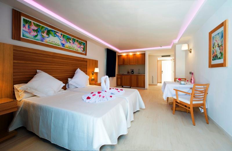 My Way Luxury Ibiza Studio - Ab Group Playa d'en Bossa Exteriér fotografie